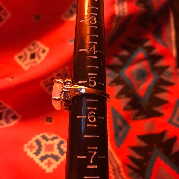 Oval Opal Gemstone Silver Ring - Picture 4 of 5